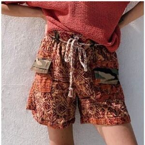 NWOT Free people Dakota skies Kantha stitch high waisted quilted shorts w/ belt